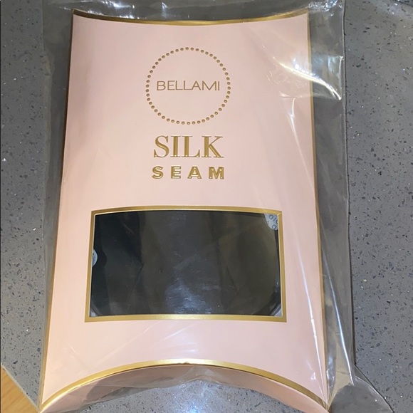 BELLAMI Other - Bellami silk 22 inch extensions brand new 240g